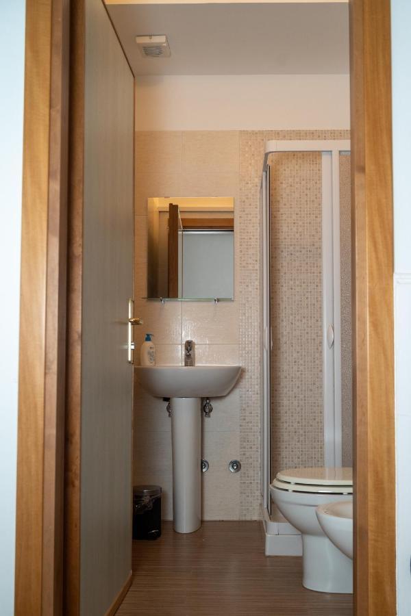 ポリコーロ La Dimora Degli Artisti Bed & Breakfast エクステリア 写真